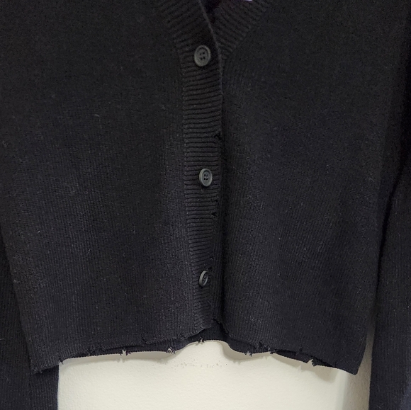 New!525 America Black Women's Cardigan Sweater - Picture 4 of 9